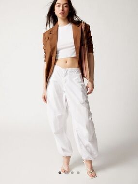 Urban outfitters iets frans... Balloon Cargo Pant